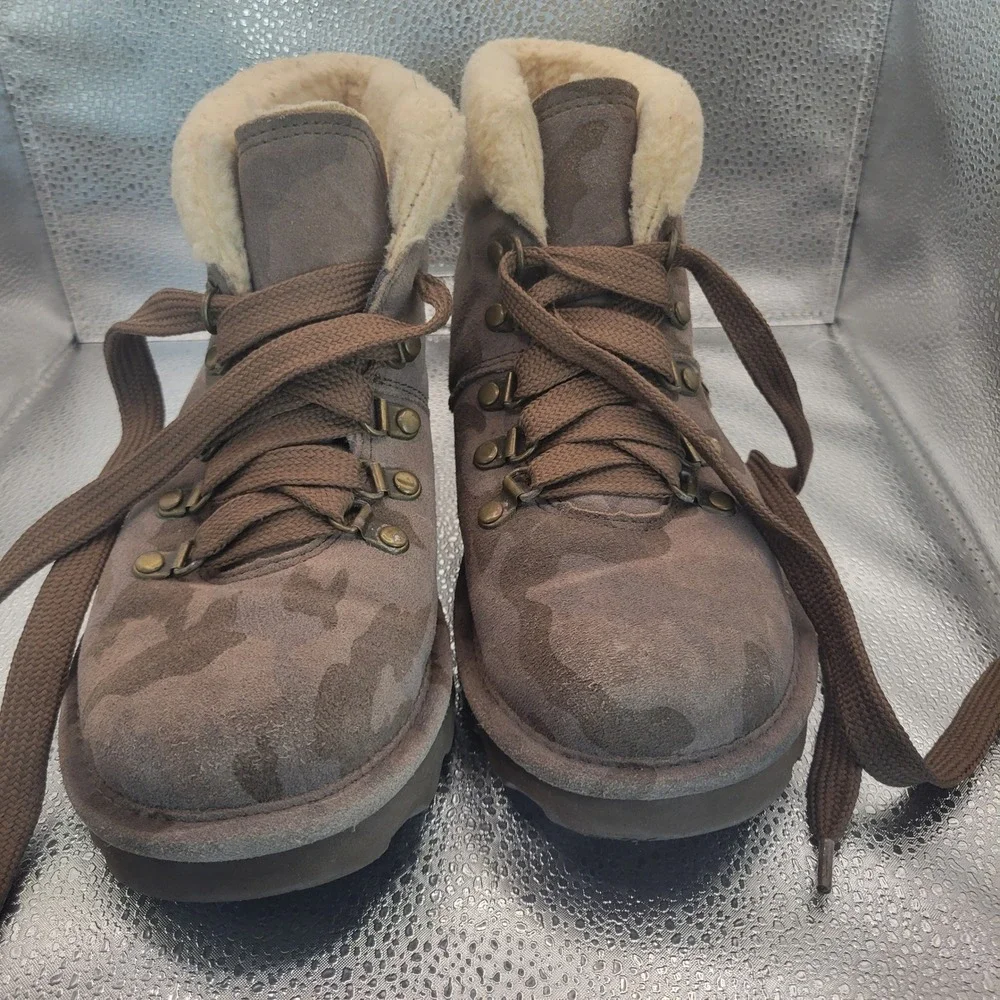 Bearpaw Boots Womens 8 Camo Lace Up Wool Suede Multicolor Marta Winter Snow